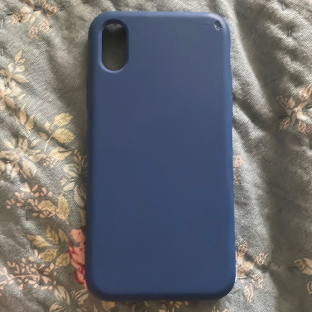 royal blue iphone Xs case